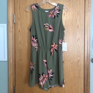 NWT floral green romper